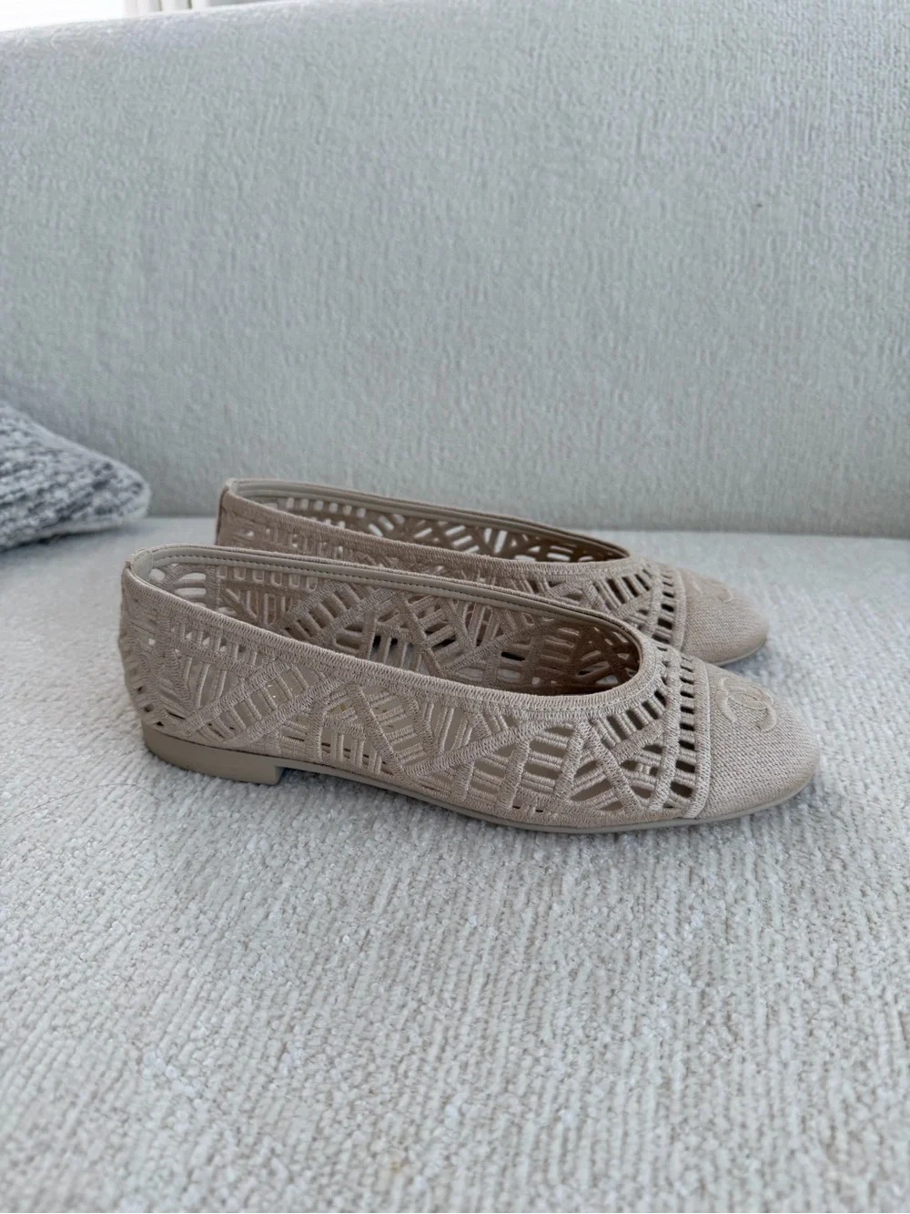 CHANEL Beige Openwork Tweed CC Ballet Flats